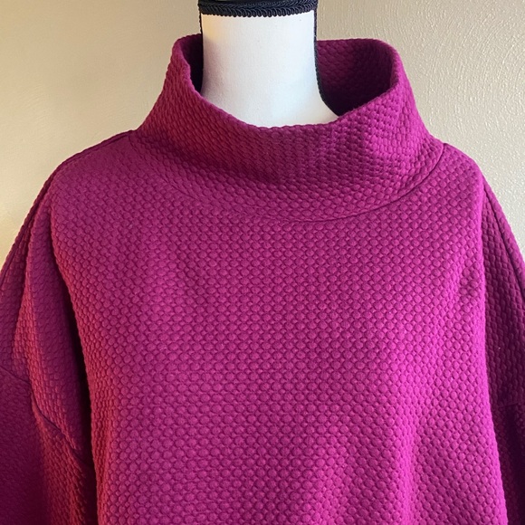 CALIA Raspberry Textured Pullover 1X - Picture 2 of 8